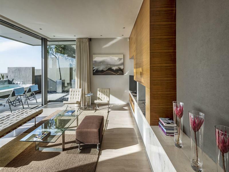 Villa Blue Views Penthouse Beachfront Apartment With Pool *